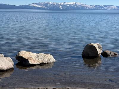 Sierra Silence: Lake Shore Boulders at Winter's Edge